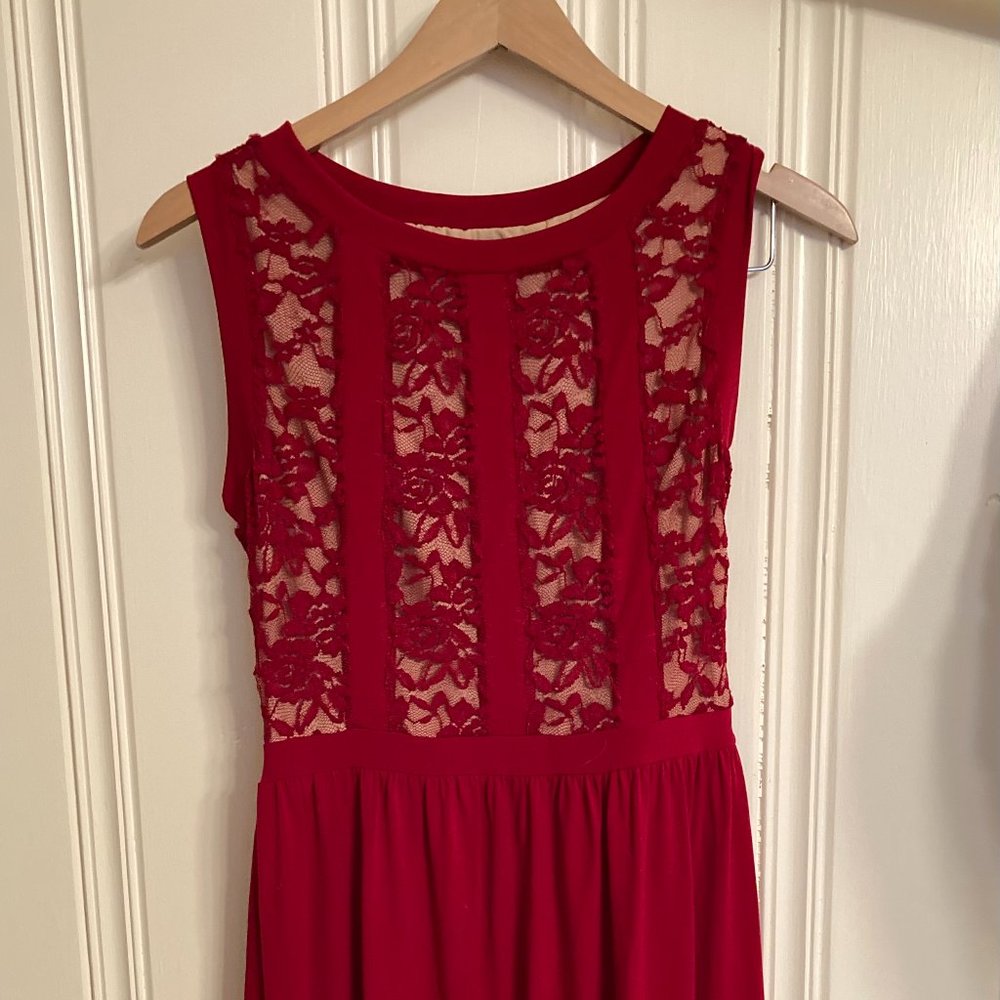 Candalite Lace Maxi Dress